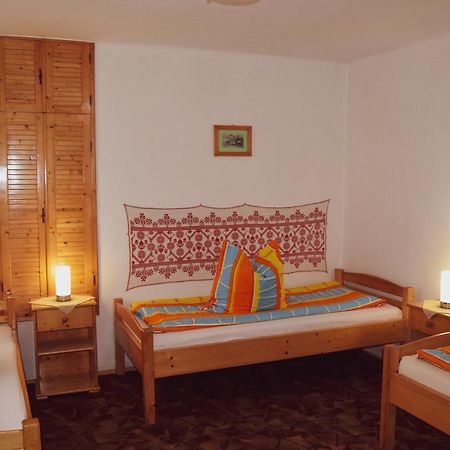 Casa De Vacanta Harsfa Vendeghaz Риметя Экстерьер фото